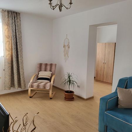 Studio Cristina Hunedoara Eksteriør bilde